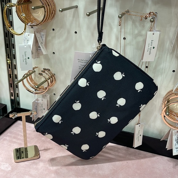 Kate Spade Chelsea Medium Wristlet Pouch
Black Multi - Picture 4 of 16